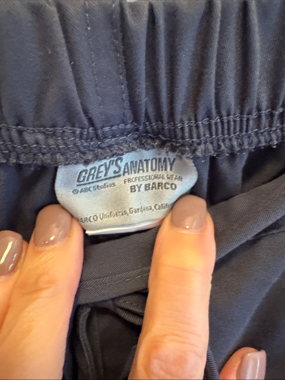 Grey’s Anatomy Grey Drawstring Wide-Leg scrub pants - Picture 5 of 10